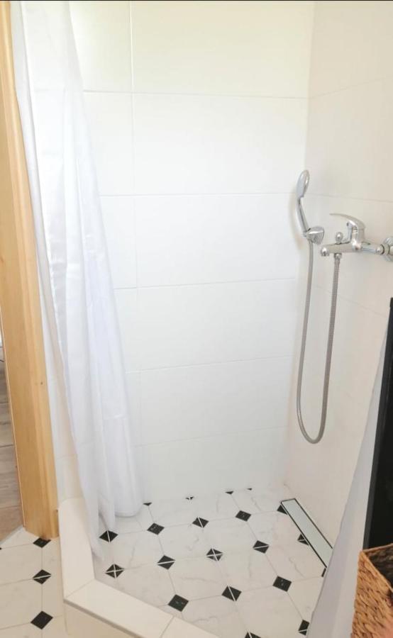 Apartment Bosiljak Jelsa  Buitenkant foto